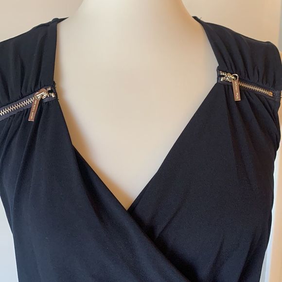 [Michael Kors] Navy Blue Ruched Zipper Dress - Size 8 - Picture 3 of 5